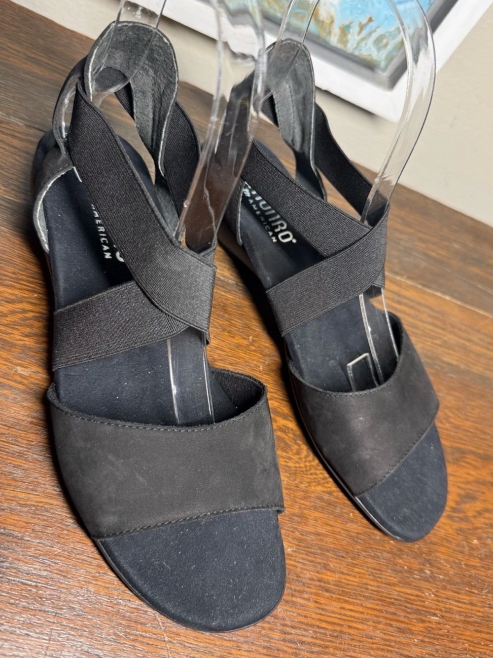Munro “Ariel” Black Elastic Cross-Strap Leather Sandals Portugal MSRP $100+